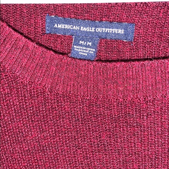 American Eagle Maroon Sweater - Picture 5 of 5